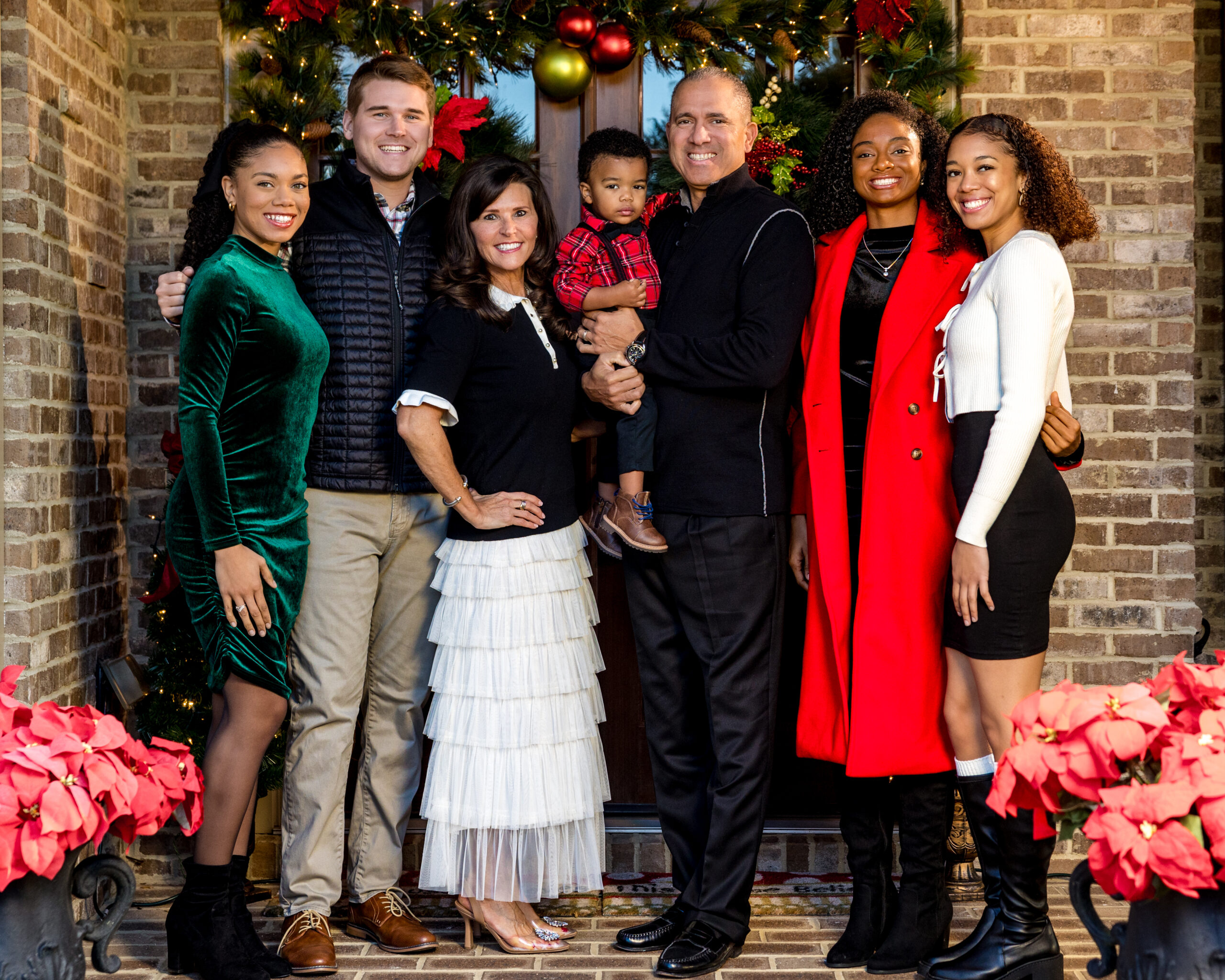 Christmas Portraits of Tiffani Hudson & Family